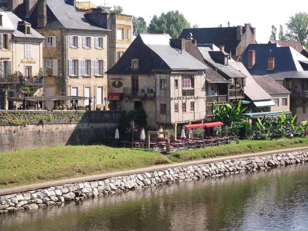 Hotel Le P'Tit Monde Montignac-Lascaux Exteriör bild